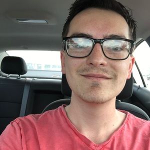 Meet your Posher, Mitchell